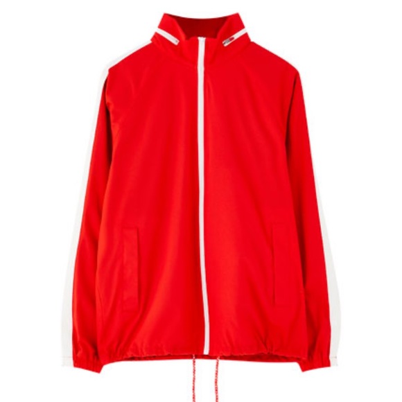 Pull Bear Windbreaker Jacket Hood 